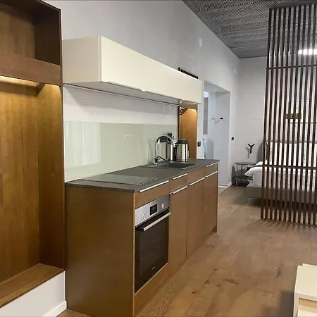 Three Bedroom Sava Square *